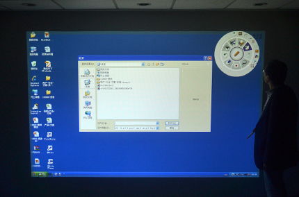 BenQ TW820ST投影机与PointWrite红外互动模块 多点触控互动教学的最佳拍档